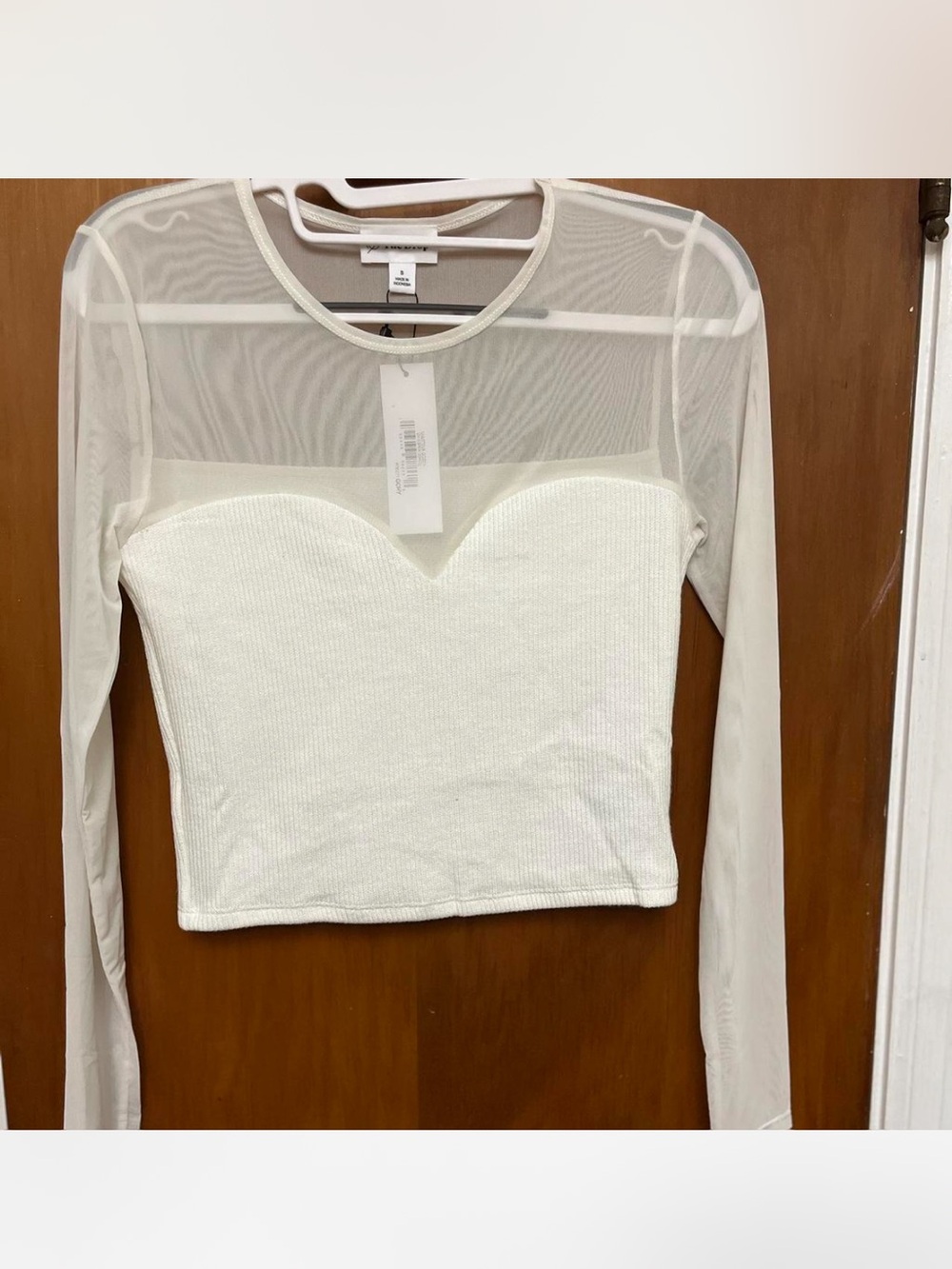 The Drop New NYC White Sheer Long-Sleeve Sweetheart Crop Top S